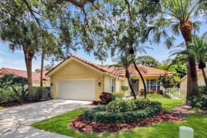 451  Kelsey Park Drive, Palm Beach Gardens, FL 33410 Sold 08/25/23