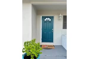 300 E Circle, Jupiter, FL 33458 Sold 10/23/23