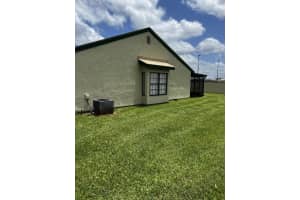 554 Sw Sara Boulevard Port Saint Lucie, FL 34953 Sold 06/30/23