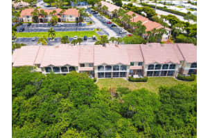 815 W Boynton Beach Boulevard   9-104, Boynton Beach, FL 33426 Sold 07/28/23