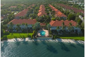 118  Las Brisas Circle, Hypoluxo, FL 33462 Sold 07/25/23