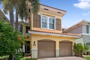 118  Las Brisas Circle, Hypoluxo, FL 33462 Sold 07/25/23