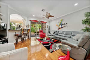 118  Las Brisas Circle, Hypoluxo, FL 33462 Sold 07/25/23