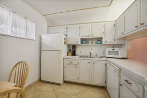 2855 S Garden Drive   212, Palm Springs, FL 33461 Sold 07/07/23