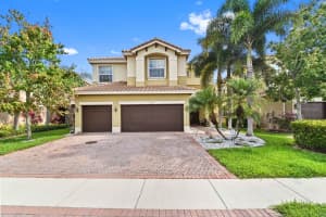 8157  Santalo Cove Court, Boynton Beach, FL 33473 Sold 01/05/24