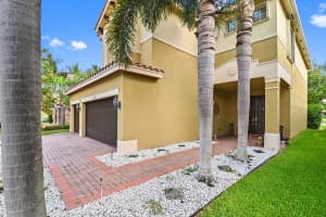 8157  Santalo Cove Court, Boynton Beach, FL 33473 Sold 01/05/24