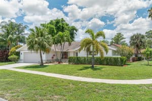 1147 Barnstaple Circle Wellington, FL 33414 Sold 06/16/23