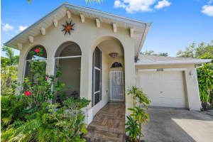 4532 Se Murray Cove Circle Stuart, FL 34997 Sold 06/20/23