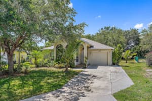 4532 Se Murray Cove Circle, Stuart, Fl 34997 Stuart, FL 34997 Sold 06/20/23