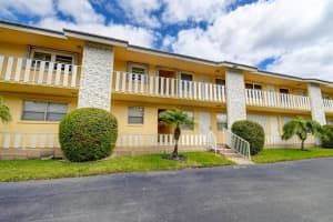 5520 N Ocean Boulevard 105 Ocean Ridge, FL 33435 Sold 06/21/23