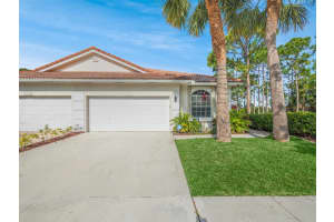 6872 SE Warwick Lane, Stuart, FL 34997 Sold 09/05/23