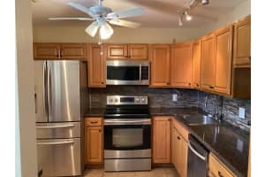 2600 NE 1st Lane   212, Boynton Beach, FL 33435 Sold 07/31/23