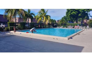 7641 Courtyard Run W Boca Raton, FL 33433 Sold 06/09/23