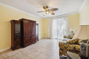 780 S Sapodilla Avenue   207, West Palm Beach, FL 33401 Sold 12/15/23