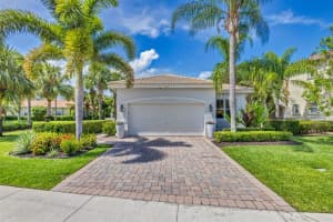 102 Isle Verde Way Palm Beach Gardens, FL 33418 Sold 07/03/23