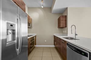 MLS# R10891059, West Palm Beach, Florida 33401