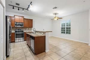 276 SW 7th Court, Pompano Beach, FL 33060 Sold 09/20/23