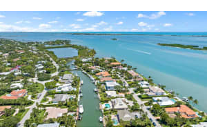 19  Island Road, Sewalls Point, FL 34996 Sold 11/07/23