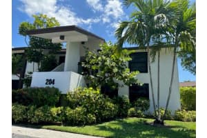 204  Lake Pointe Drive   108, Oakland Park, FL 33309 Sold 07/20/23