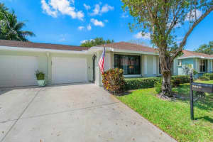 9810  Pecan Tree Drive   B, Boynton Beach, FL 33436 Sold 09/15/23