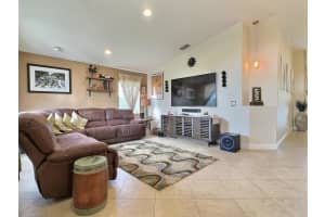 11190  Alameda Bay Court, Wellington, FL 33414 Sold 07/19/23