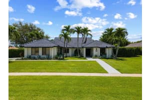 2113  Greenview Cove Drive, Wellington, FL 33414 Sold 06/27/23