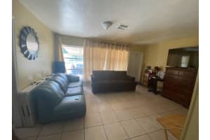 431 Pensacola Drive Drive Lake Worth, FL 33462 Sold 07/13/23