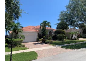 137  Magnolia Way, Tequesta, FL 33469 Sold 08/10/23