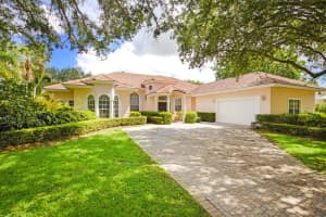 2557  Seminole Circle, West Palm Beach, FL 33409 Sold 08/31/23