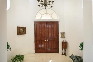 2557  Seminole Circle, West Palm Beach, FL 33409 Sold 08/31/23