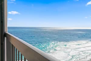 5380 N Ocean Drive   15d, Singer Island, FL 33404 Sold 08/17/23