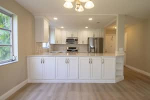 2950 SE Ocean Blvd    41-3, Stuart, FL 34996 Sold 06/23/23