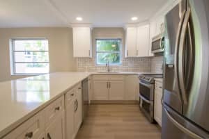 2950 SE Ocean Blvd    41-3, Stuart, FL 34996 Sold 06/23/23