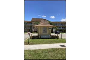 100  Village Green Circle  E 117, Palm Springs, FL 33461 Sold 08/14/23