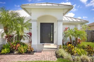 6221  Lucerne Street, Jupiter, FL 33458 Sold 07/12/23