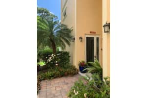 12575 SE Old Cypress Drive, Hobe Sound, FL 33455 Sold 06/30/23