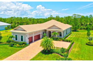 5733 SW Star Apple Street, Palm City, FL 34990 Sold 07/14/23