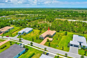 5733 SW Star Apple Street, Palm City, FL 34990 Sold 07/14/23