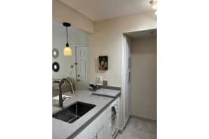 160 Yacht Club Way 209, Hypoluxo, FL 33462 - MLS#R10892224