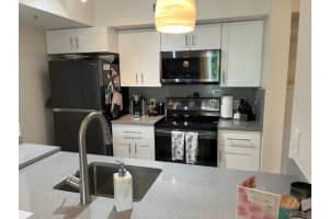 160 Yacht Club Way 209, Hypoluxo, FL 33462 - MLS#R10892224