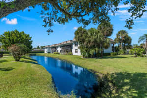 1271 SE Parkview Place   H-12, Stuart, FL 34994 Sold 08/17/23