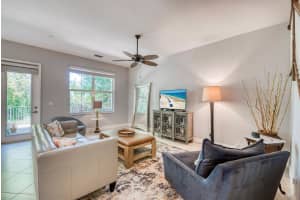 1044  Piccadilly Street, Palm Beach Gardens, FL 33418 Sold 07/19/23