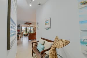 10423 S Circle Lake Drive   201, Boynton Beach, FL 33437 Sold 07/12/23