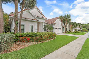 159  Oakwood Lane, Palm Beach Gardens, FL 33410 Sold 07/12/23