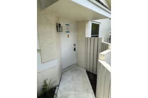 1885  Discovery Way, Deerfield Beach, FL 33442 Sold 07/27/23