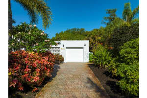 2425  Whale Harbor Lane, Fort Lauderdale, FL 33312 Sold 12/07/23