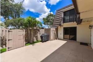 MLS# R10892678, Palm Beach Gardens, Florida 33410