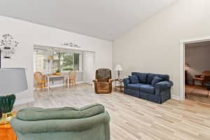 2541  Boundbrook Boulevard   113, Palm Springs, FL 33406 Sold 08/07/23