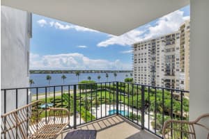 1701 S Flagler Drive   809, West Palm Beach, FL 33401 Sold 03/26/24