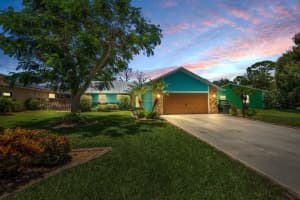 6501 SE Sherwood Street, Hobe Sound, FL 33455 Sold 06/30/23